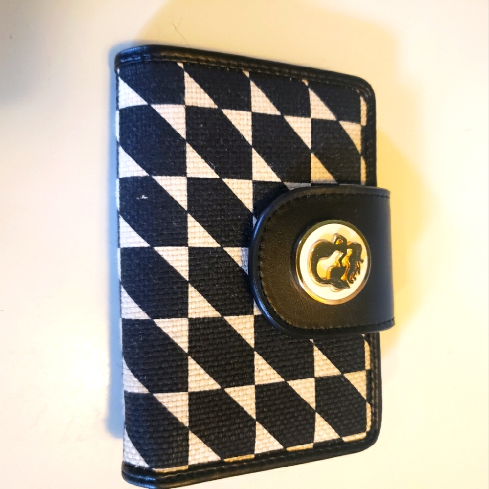 Spartina 449 Black and White Geometric Wallet